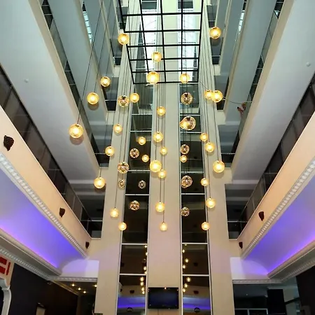 Club Bayar Szálloda