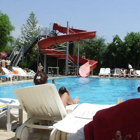 Szálloda Club Bayar