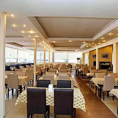 ホテル Club Bayar 4*